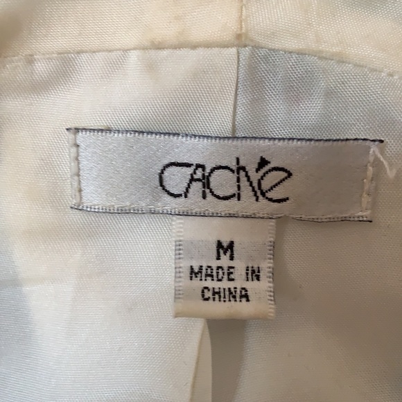 🌺 Sale. Cache jacket. - Picture 2 of 4